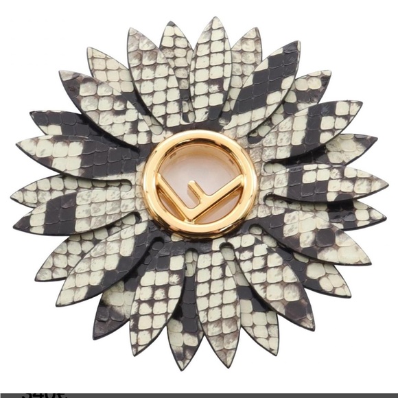 Fendi Python Leather Magnetic Brooch - Picture 7 of 13